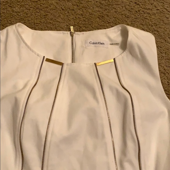 White dress - Picture 2 of 3